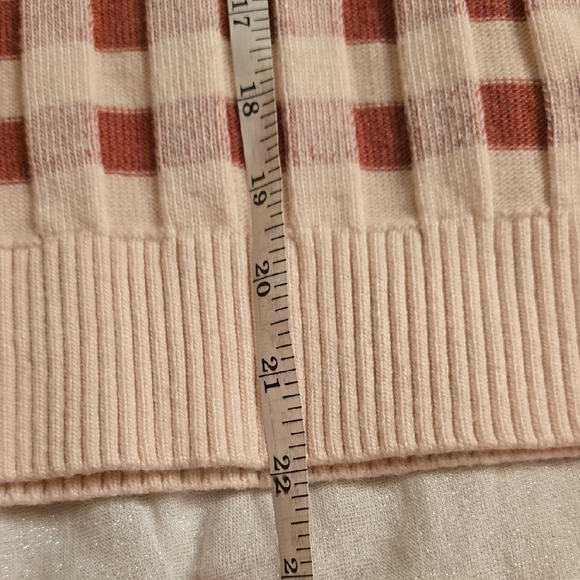 Wool LOFT Cream and Red Checkered Sweater - Picture 10 of 15